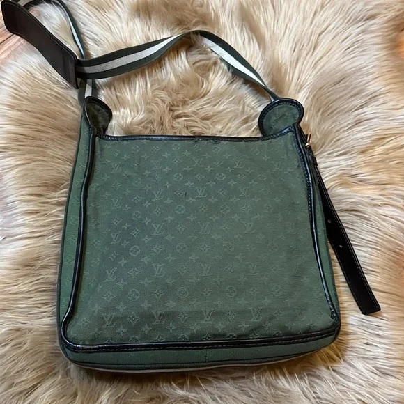 LOUIS VUITTON Monogram Mini Besace Mary Kate Bag TST Khaki M92322 Auth yk14671 - Picture 3 of 17